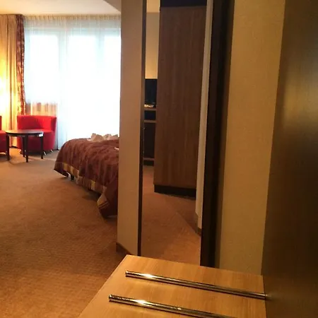 Apartament 620 W Z Basenem